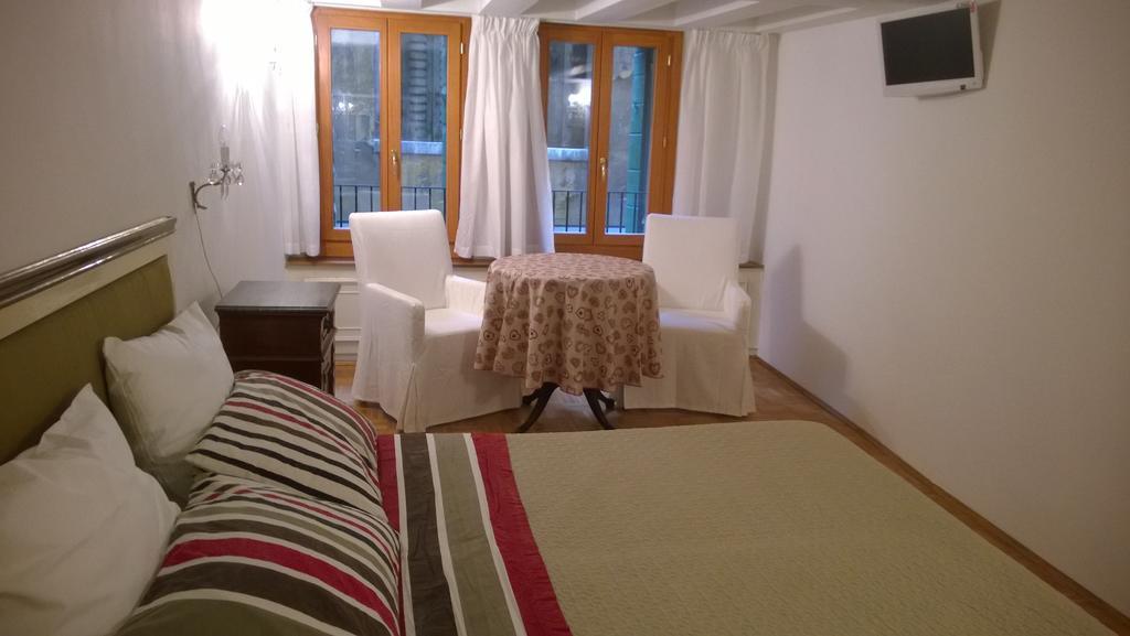 In Venice Back To San Marco Tourist Apartment Стая снимка