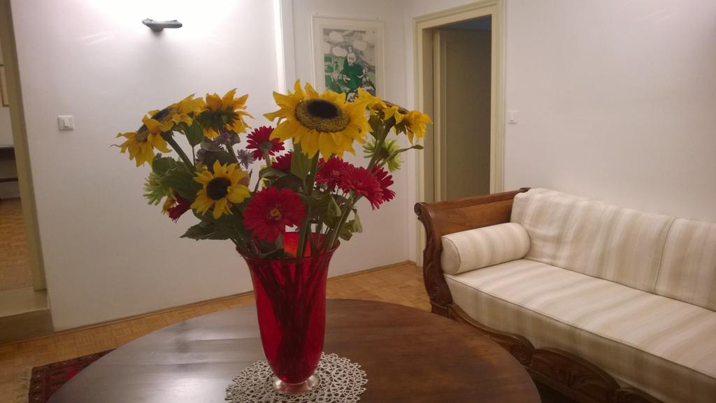 In Venice Back To San Marco Tourist Apartment Стая снимка